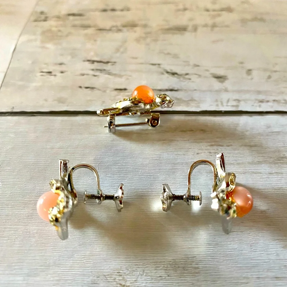 Vintage Pink Jelly Belly Dodo Bird Earrings and Pin - Picture 4 of 6